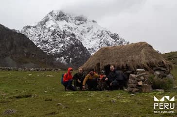 Ausangate 7 Lagunas: Una Aventura de Día Completo a Siete Impresionantes Lagunas Glaciares en los Andes - foto 4