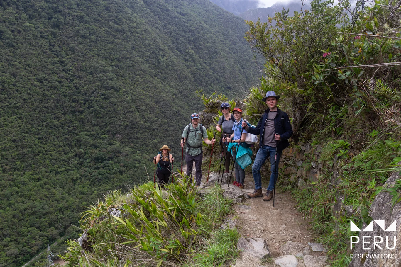 SACRED VALLEY, INCA TRAIL & RAINBOW MOUNTAIN 4 Days / 3 Nights: The Ultimate Cusco Expedition