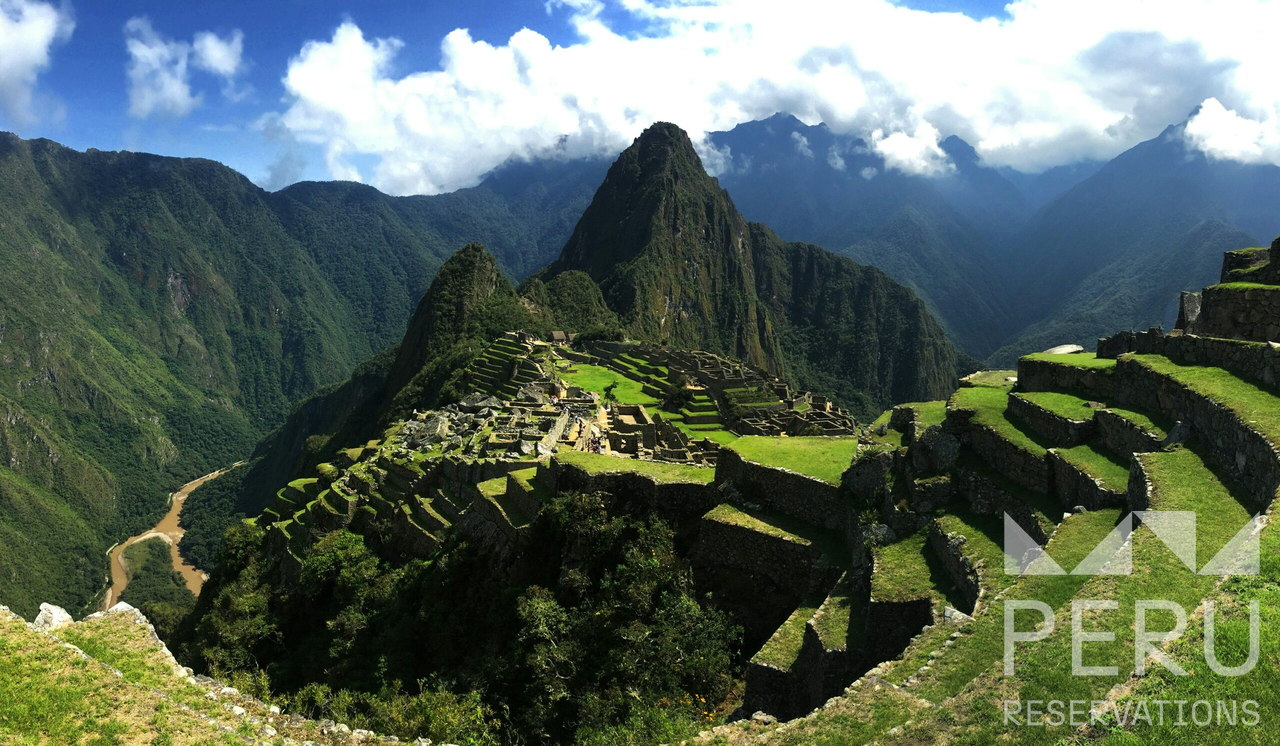 machu_picchu_terrazas_montañas_verdes_y_río-machu_picchu_terraces_green_mountains_and_river machu_picchu_terrazas_montañas_verdes_y_río-machu_picchu_terraces_green_mountains_and_river